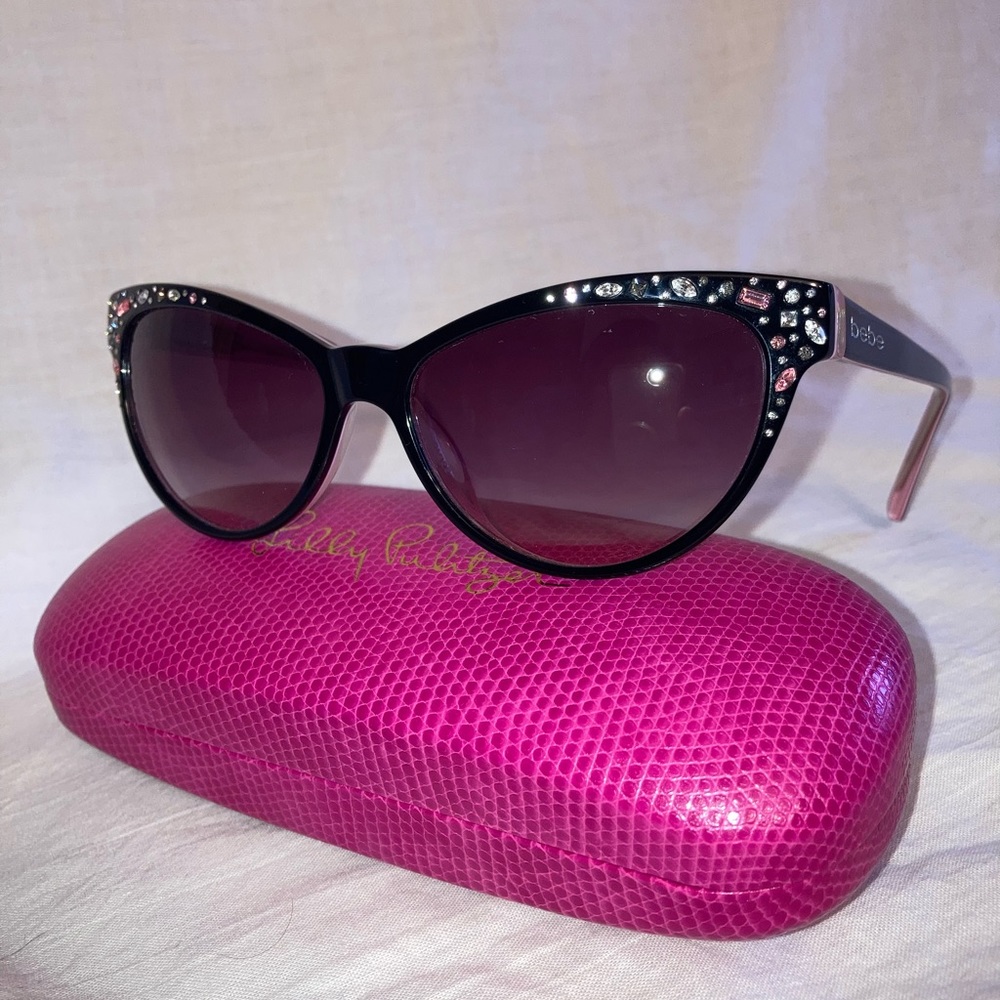 Bebe | Blavck Rose BB7024 Cat Eye Sunglasses